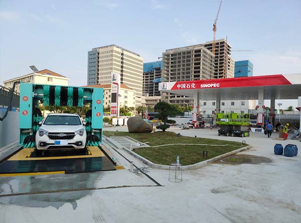 威海中石化安裝車(chē)客林無(wú)人值守洗車(chē)機(jī)